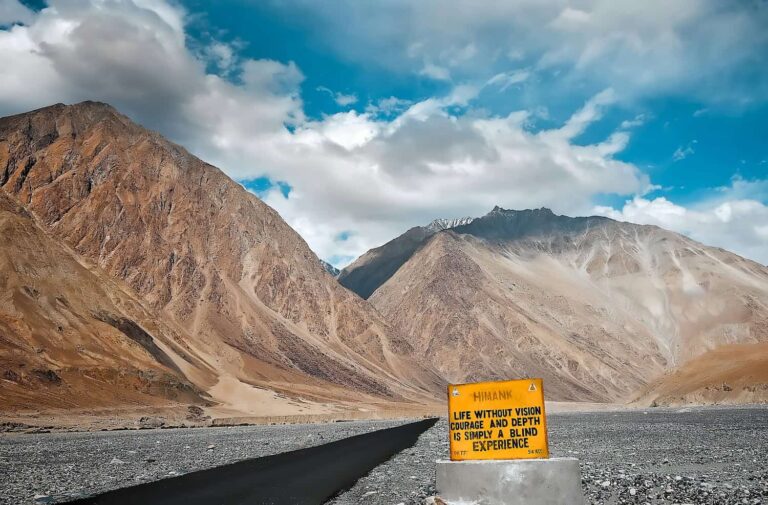 Leh, Ladakh: La Nostra Prima Tappa (e Qualche Informazione Utile per Non Lasciarci le Penne in Alta Quota)