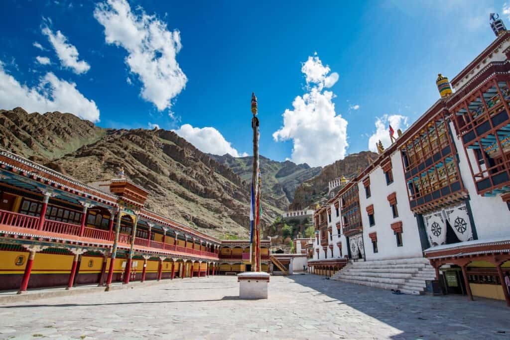 Veduta del monastero tibetano di Hemis - Leh in Ladakh, Jammu e Kashmir, India